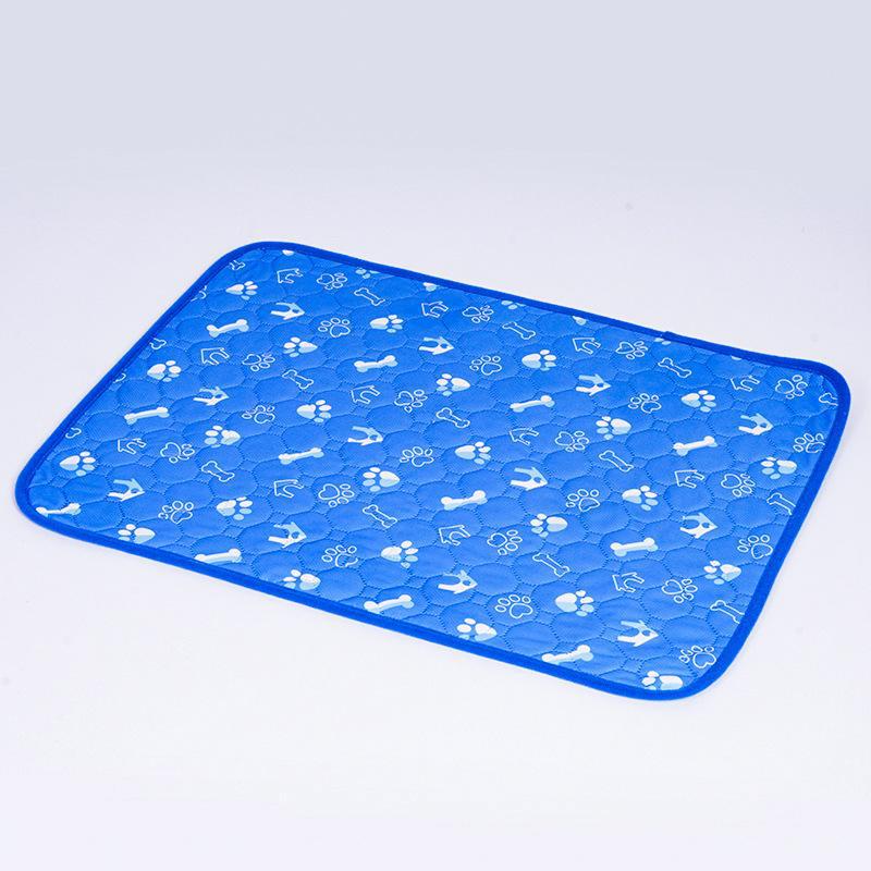Breathable Absorbent Dog Training Pads Are Machine-washable Non-slip And Designed To Prevent Accidents