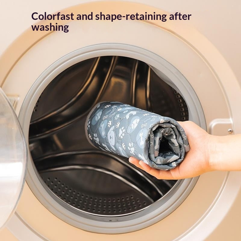 Breathable Absorbent Dog Training Pads Are Machine-washable Non-slip And Designed To Prevent Accidents